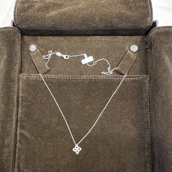 Roberto Coin Princess Flower Diamond Necklace 18K - Picture 3 of 4